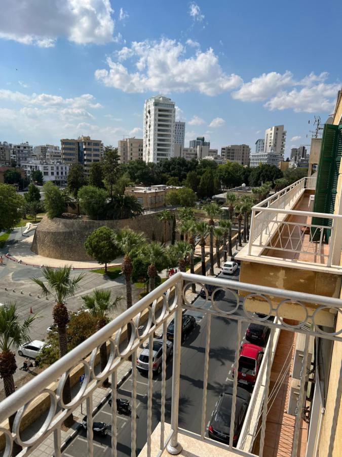 Nicosia City Centre Sky Views Apartment Luaran gambar
