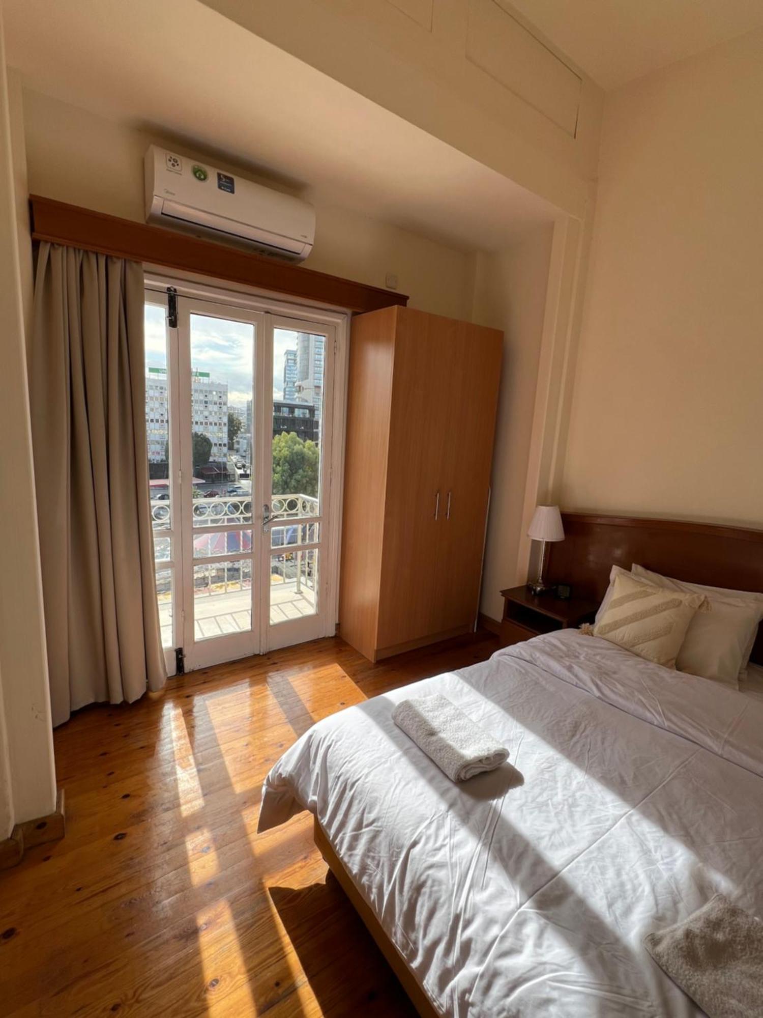 Nicosia City Centre Sky Views Apartment Luaran gambar